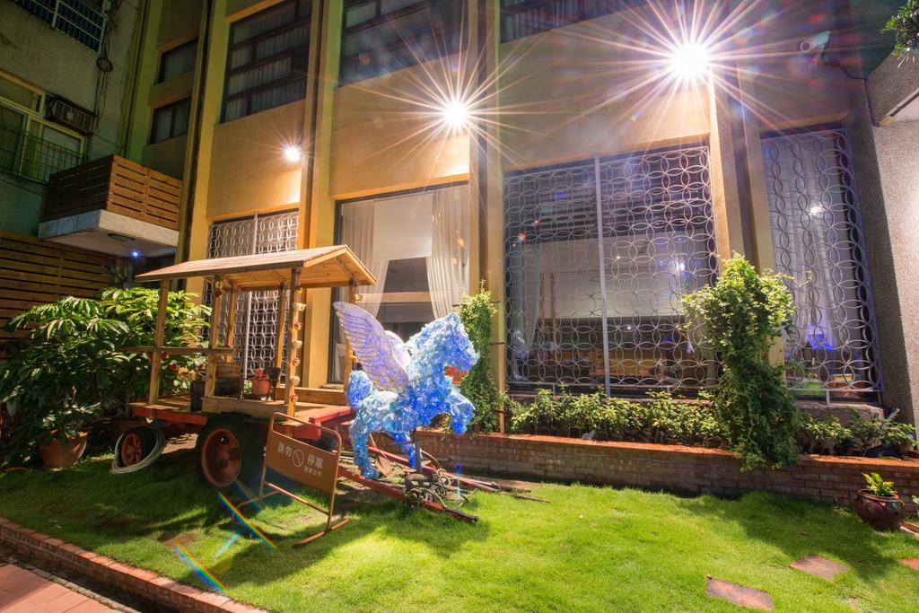 Hodua Guest House Beigang Exterior photo